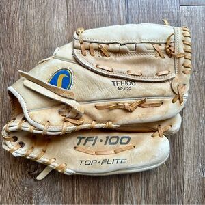 Spalding Top-Flite TFI-100 Elio Casimin Leather Right Hand Throw Baseball Glove